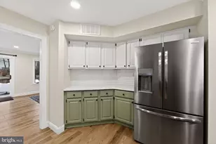 932 Hedgerow Ct, Blue Bell, PA 19422 - Photo 10