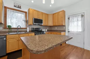 7405 Cedar Ln, Elkins Park, PA 19027 - Photo 14