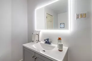 7405 Cedar Ln, Elkins Park, PA 19027 - Photo 30