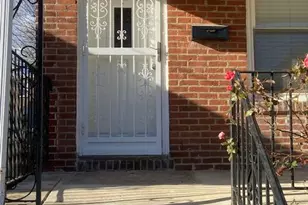 140 Walnut Ave, Ardmore, PA 19003 - Photo 2