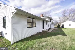 937 General Nash Dr, Lansdale, PA 19446 - Photo 6