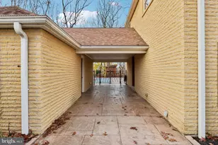 400 Highview Dr, Wayne, PA 19087 - Photo 10