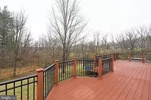 340 Vanderbilt Ln, Harleysville, PA 19438 - Photo 4