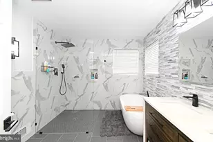 340 Vanderbilt Ln, Harleysville, PA 19438 - Photo 22