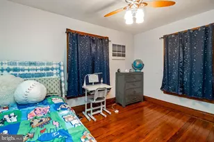 208 E Broad St, Souderton, PA 18964 - Photo 24