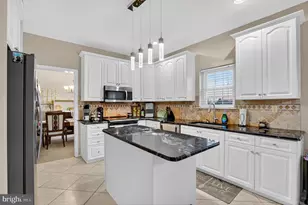 81 Pebble Beach Ln, Pottstown, PA 19464 - Photo 12