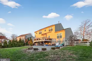 81 Pebble Beach Ln, Pottstown, PA 19464 - Photo 28