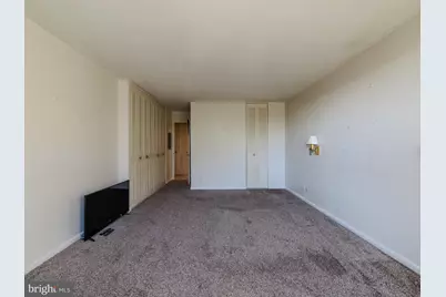 1001 City Avenue #EE-927, Wynnewood, PA 19096 - Photo 18