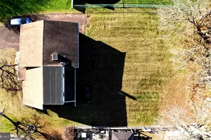 217 Cherry Ln, Lansdale, PA 19446 - Photo 2