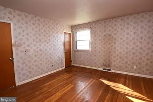 217 Cherry Ln, Lansdale, PA 19446 - Photo 16