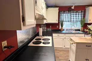 764 Aspen Cir, Red Hill, PA 18076 - Photo 10