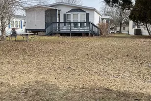 764 Aspen Cir, Red Hill, PA 18076 - Photo 1