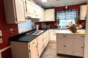 764 Aspen Cir, Red Hill, PA 18076 - Photo 4