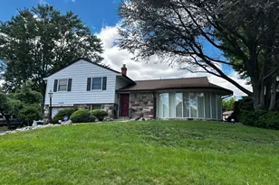 1180 Ballytore Rd, Huntingdon Valley, PA 19006 - Photo 2