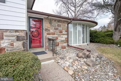 1180 Ballytore Road, Huntingdon Valley, PA 19006 - Photo 2