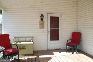 412 Westbury Dr, Souderton, PA 18964 - Photo 2