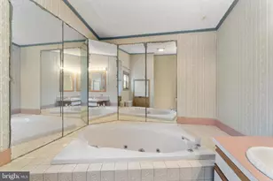 907 Lakeview Dr, Green Lane, PA 18054 - Photo 18