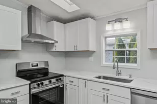 738 Aspen Cir, Red Hill, PA 18076 - Photo 10