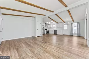 738 Aspen Cir, Red Hill, PA 18076 - Photo 4