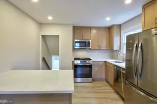 42 Russell Rd, Willow Grove, PA 19090 - Photo 8