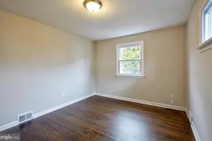 42 Russell Rd, Willow Grove, PA 19090 - Photo 18