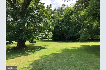 4450 Skippack Pike #APT D, Schwenksville, PA 19473 - Photo 2