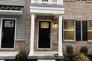 10 Barbine Wy, Bridgeport, PA 19405 - Photo 2