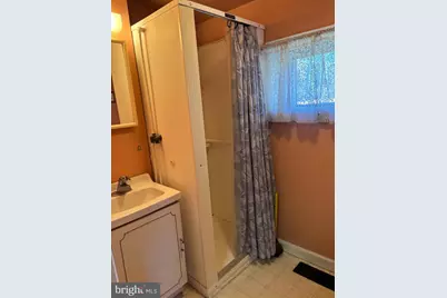 2551 Hillcrest Avenue, Norristown, PA 19401 - Photo 4