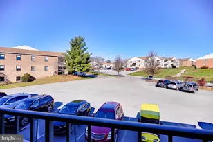 143 Riversedge Dr, Norristown, PA 19403 - Photo 16