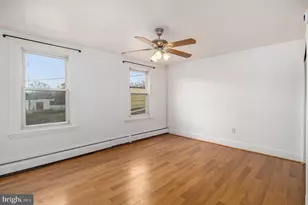 330 W 3rd Unit, Conshohocken, PA 19428 - Photo 4