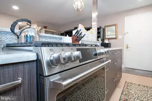 1637 Oakwood Dr, Penn Valley, PA 19072 - Photo 8