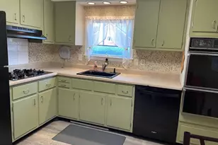 2400 Edge Hill Rd, Huntingdon Valley, PA 19006 - Photo 22