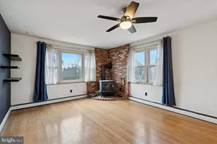 291 Roberts Ave, Conshohocken, PA 19428 - Photo 4