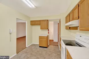 28 Cochise Ln, Royersford, PA 19468 - Photo 8