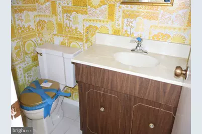 238 Glen Place #238, Elkins Park, PA 19027 - Photo 10