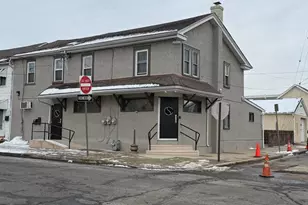 78 S Charlotte St, Pottstown, PA 19464 - Photo 1