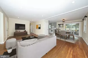 437 Meadowcroft Rd, Wayne, PA 19087 - Photo 2