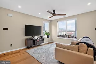 912 Riverplace Dr, Conshohocken, PA 19428 - Photo 30