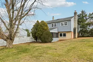 1275 Winchester Pl, Red Hill, PA 18076 - Photo 36