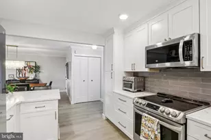 21033 Valley Forge Cir, King of Prussia, PA 19406 - Photo 14