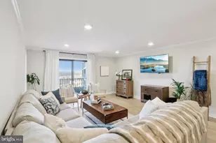 21033 Valley Forge Cir, King of Prussia, PA 19406 - Photo 6