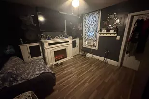 9 E Basin St, Norristown, PA 19401 - Photo 2