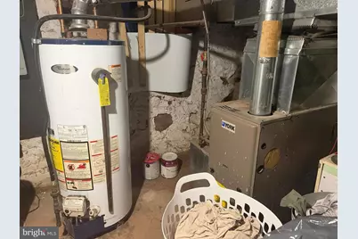 9 E Basin Street, Norristown, PA 19401 - Photo 30