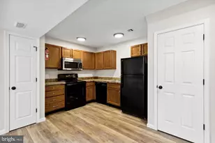 56 S Charlotte St, Pottstown, PA 19464 - Photo 8