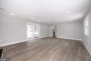 181 W 7th Ave, Trappe, PA 19426 - Photo 14