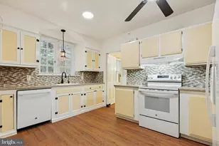 134 Yew Rd, Cheltenham, PA 19012 - Photo 2