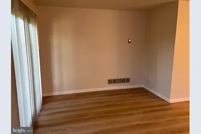 83 W Laurel Avenue #1ST FL, Cheltenham, PA 19012 - Photo 8