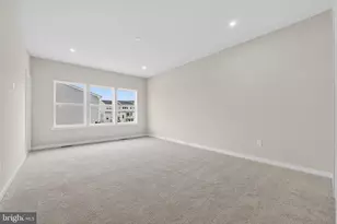 110 Lizabetta Ln, King of Prussia, PA 19406 - Photo 6