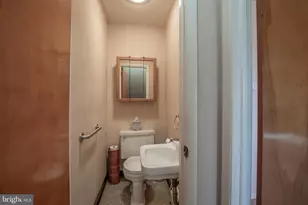 1435 Walnut St, Norristown, PA 19401 - Photo 22