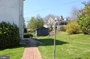 281 E Matsonford Rd, Conshohocken, PA 19428 - Photo 6